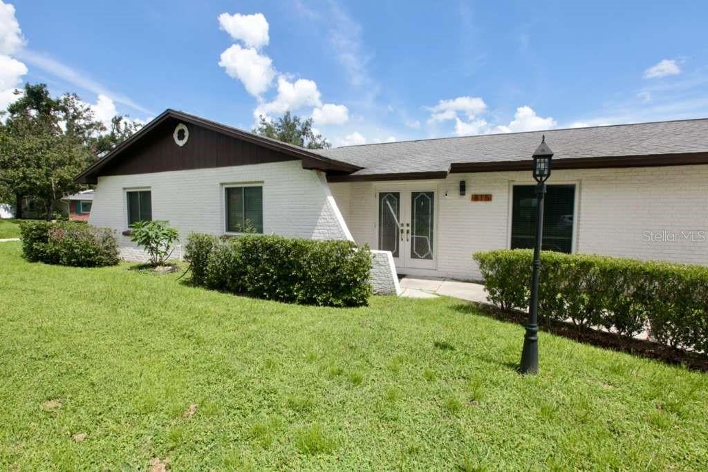 815 Bishop Pl, Seffner, FL 33584 photo