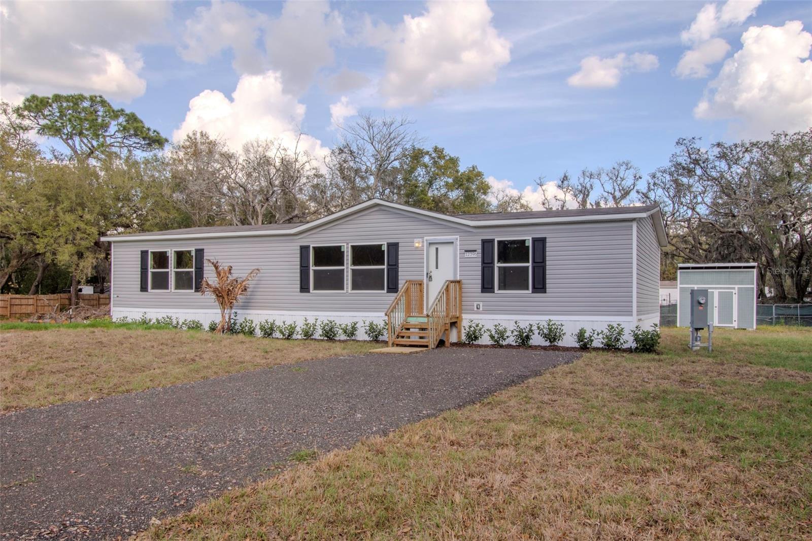 12396 Hicks Rd, Hudson, FL 34667