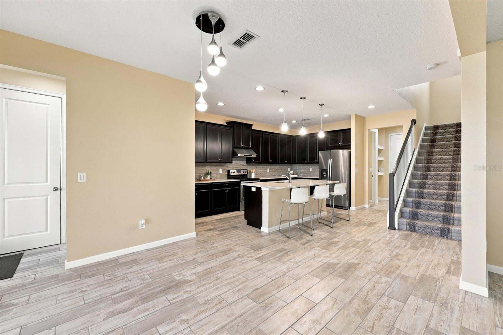 10708 Planer Picket Dr, Riverview, FL 33569 photo