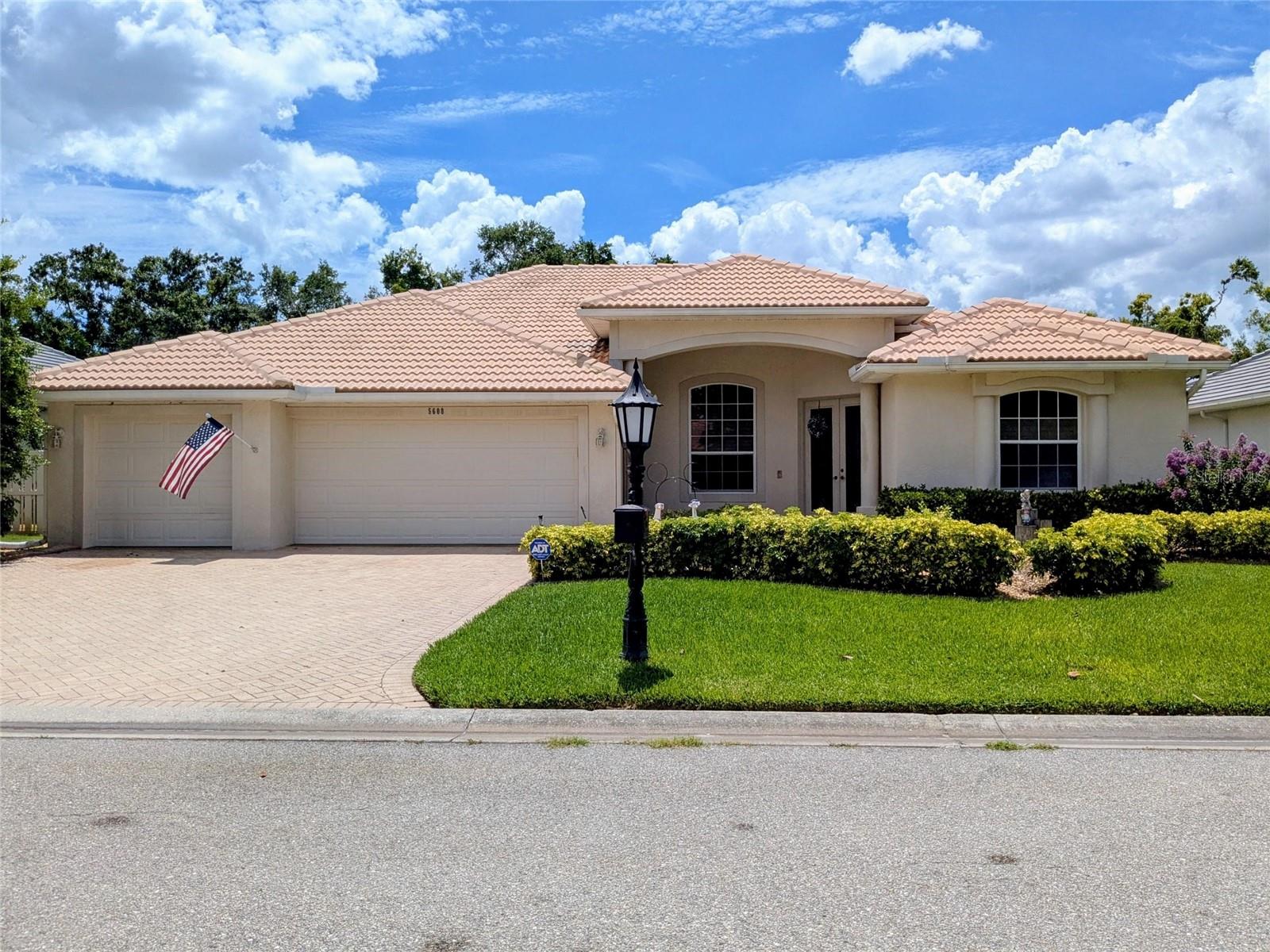 5608 Eastwind Dr, Sarasota, FL 34233