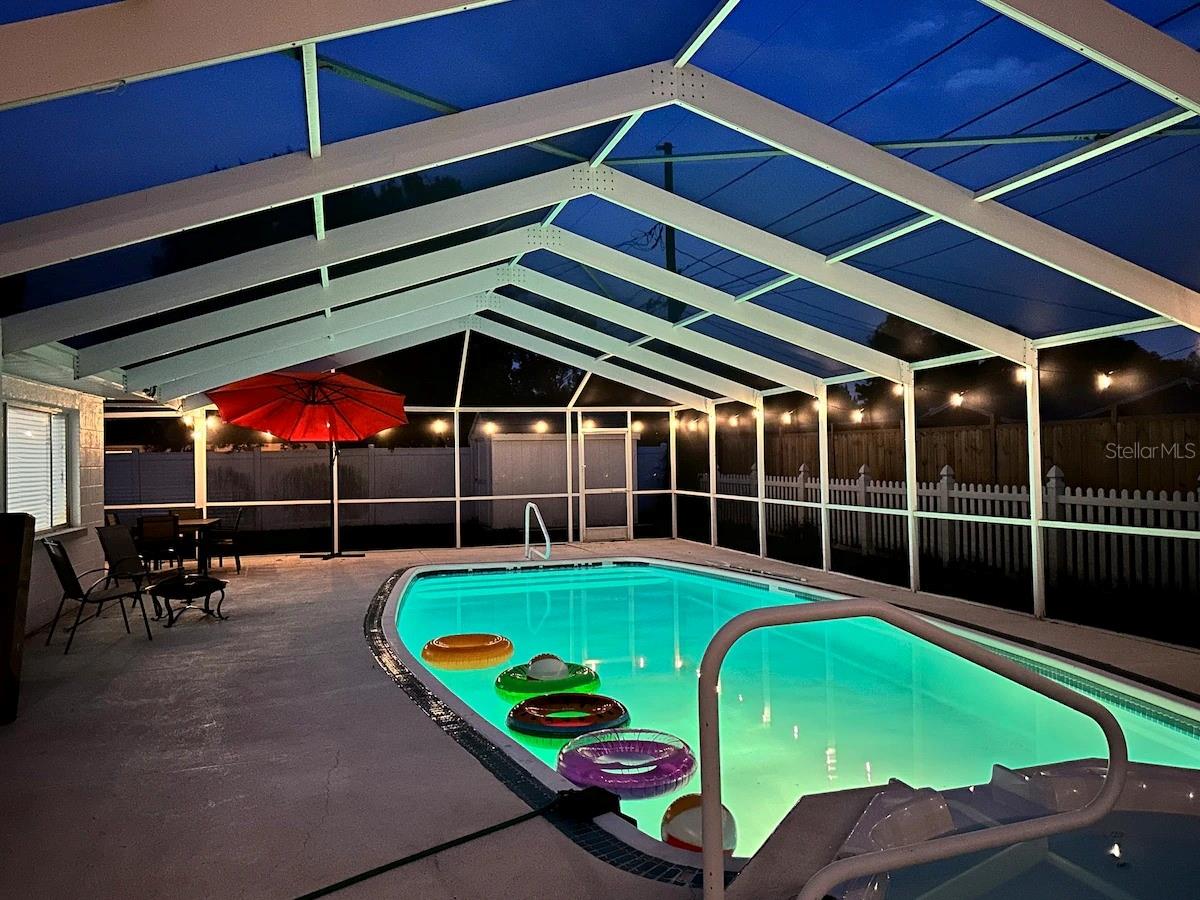 8628 Magnolia Dr, Seminole, FL 33777 photo