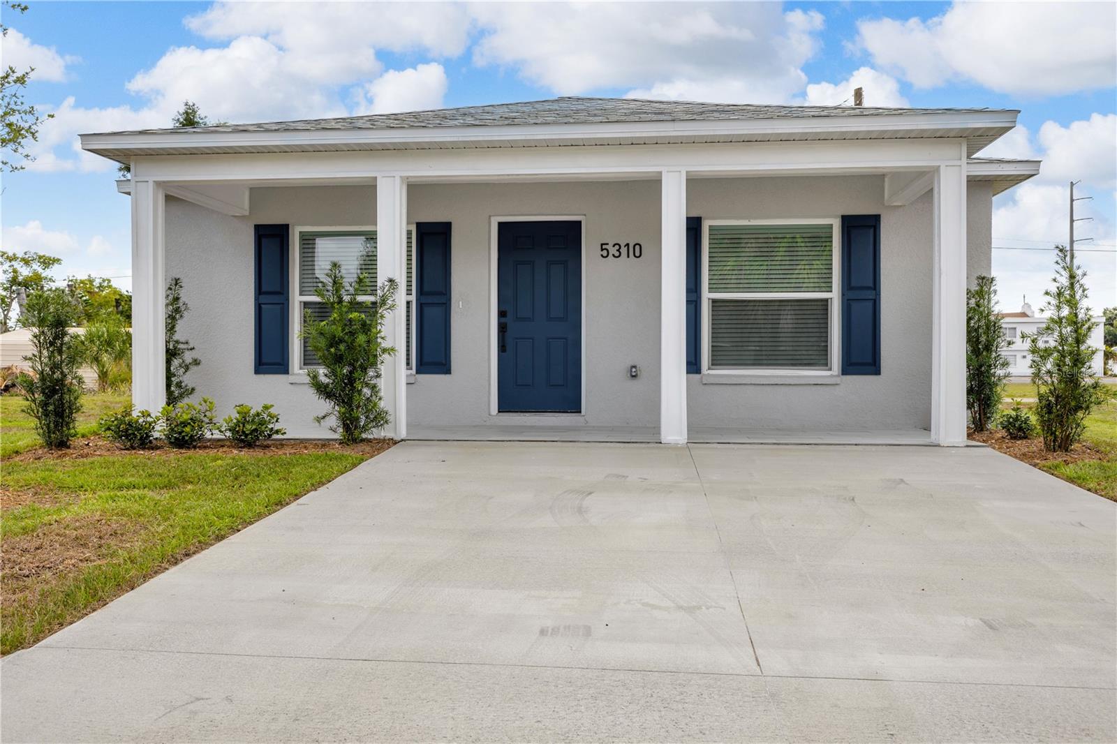 5310 22 Street Ct, Bradenton, FL 34203