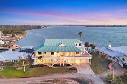 Single Family Residence in ENGLEWOOD FL 1905 MISSISSIPPI AVENUE.jpg
