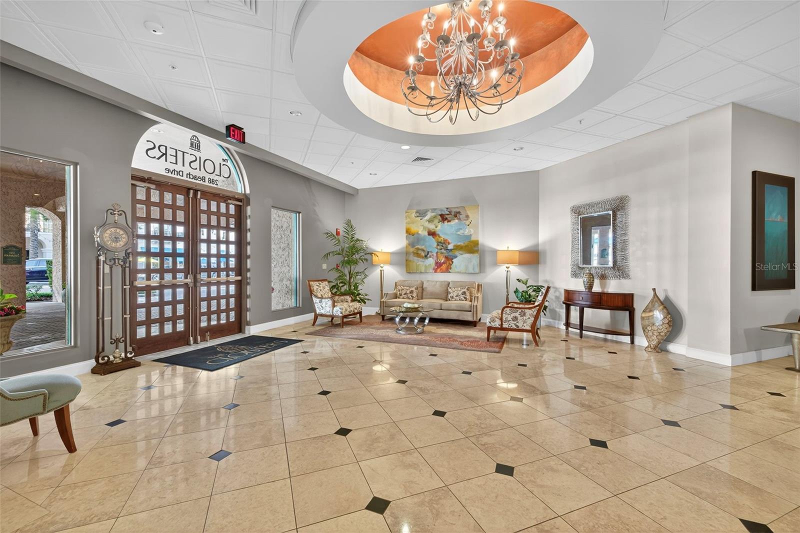 288 Beach Dr #4 B, Saint Petersburg, FL 33701 photo