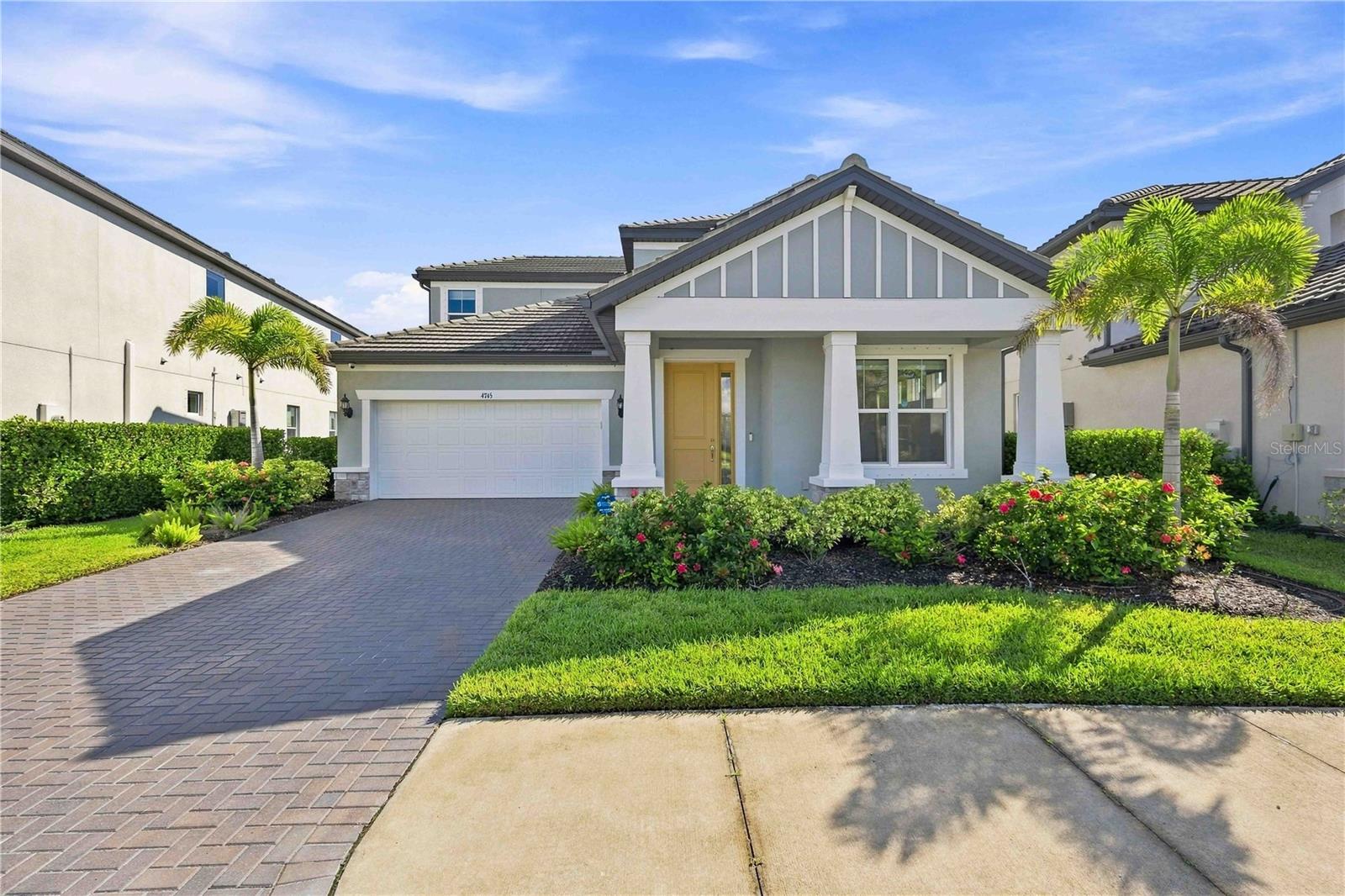 4745 Antrim Dr, Sarasota, FL 34240 photo