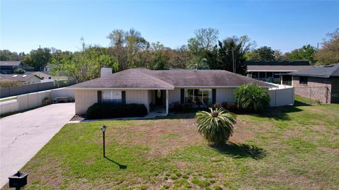 Single Family Residence in LAKELAND FL 1743 WILSHIRE COURT.jpg