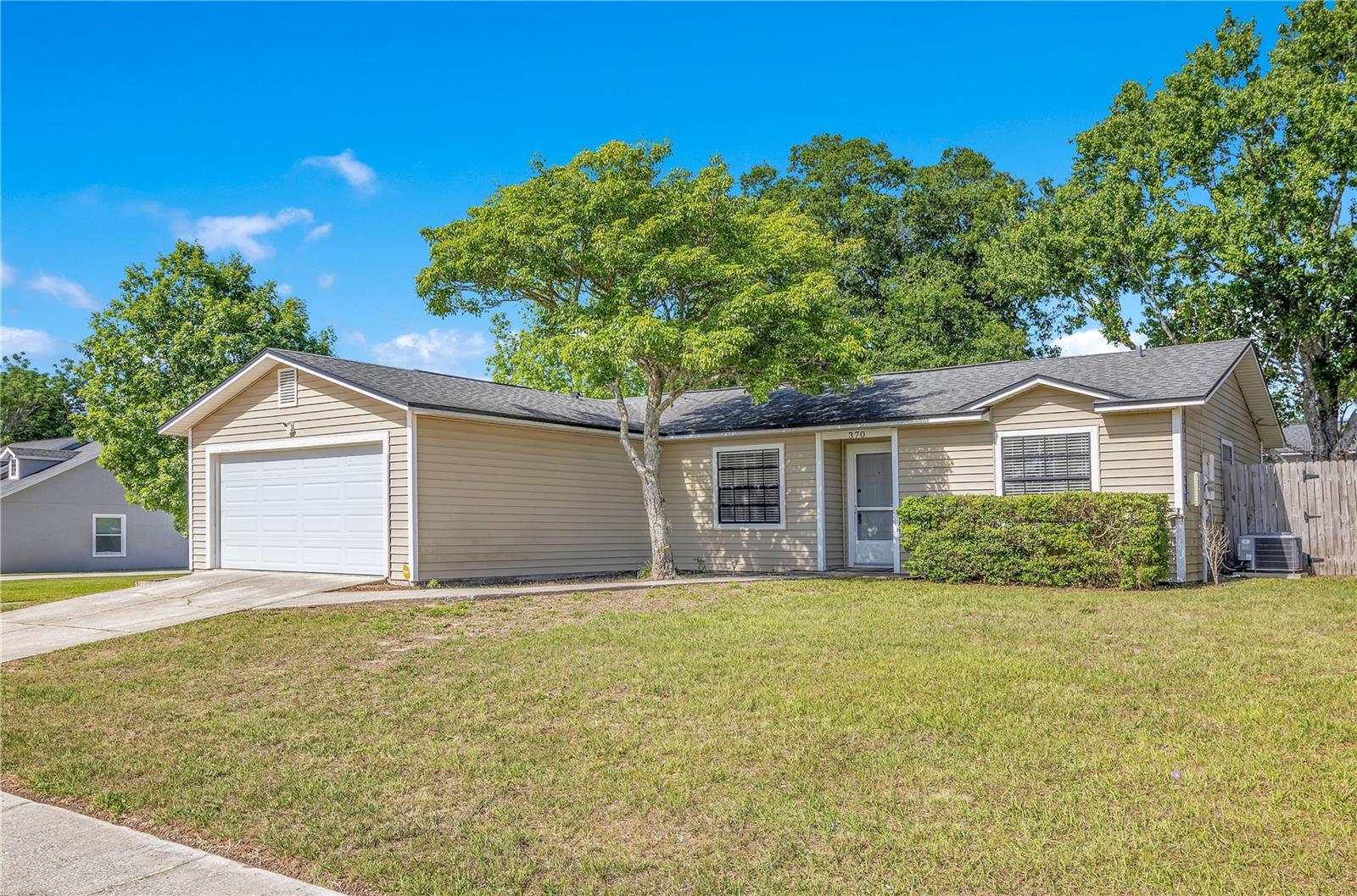 370 N Lake Ave, Apopka, FL 32703 photo