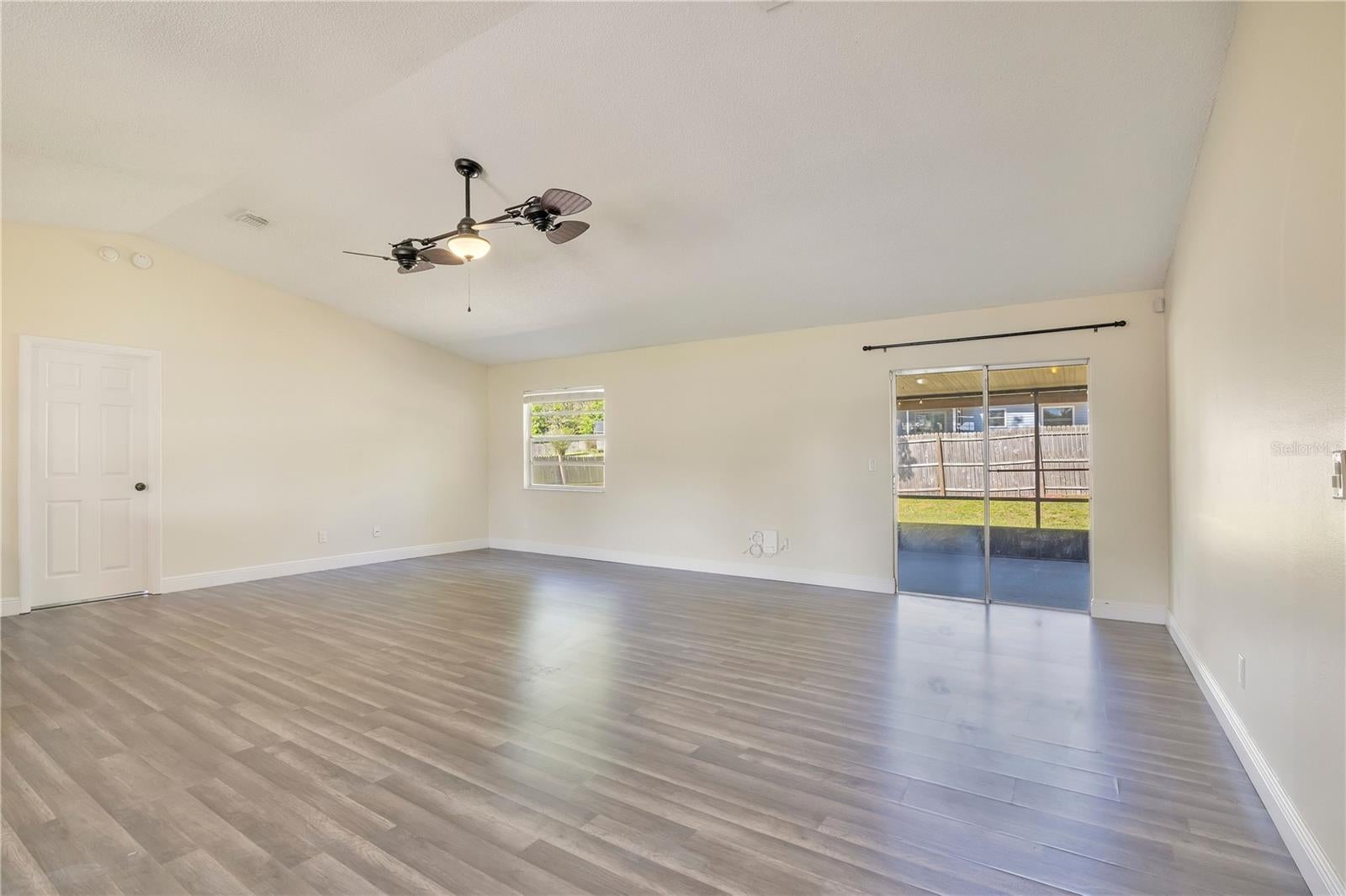 370 N Lake Ave, Apopka, FL 32703 photo