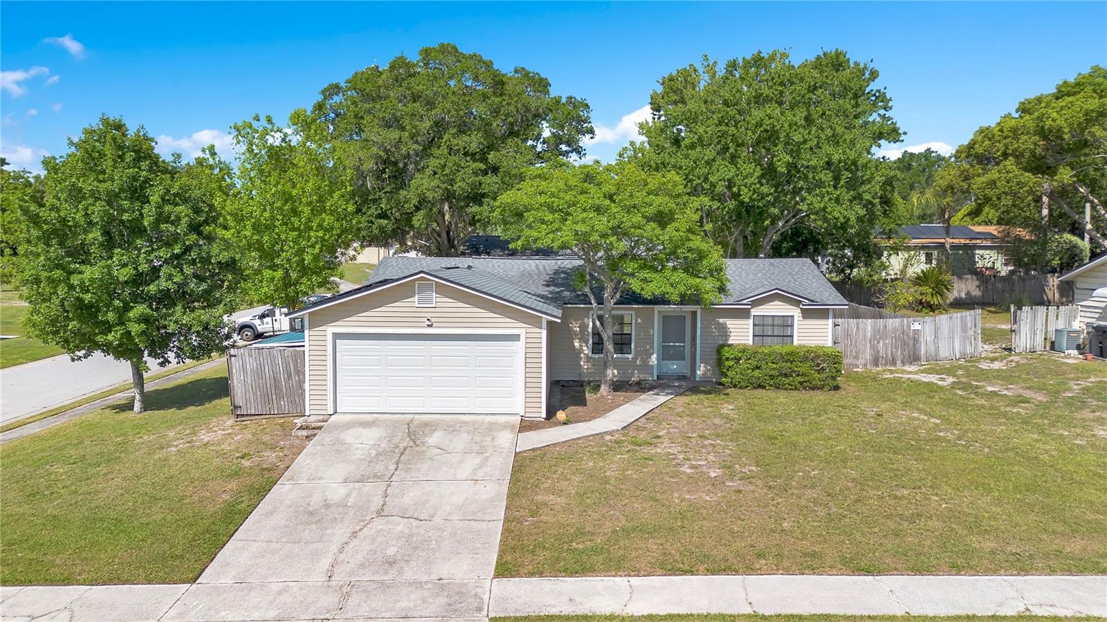 370 N Lake Ave, Apopka, FL 32703 photo