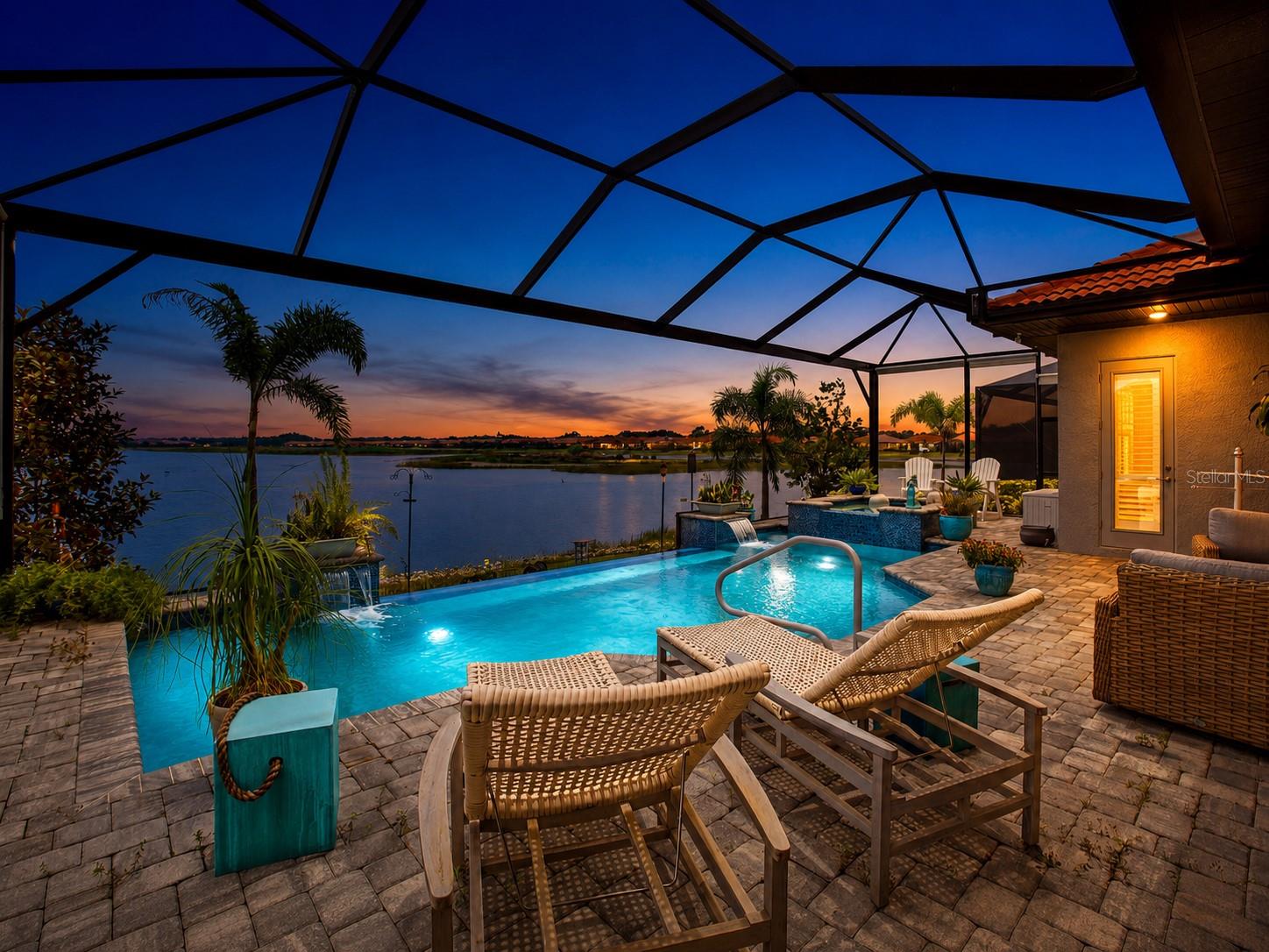 617 Maraviya Blvd, Nokomis, FL 34275 photo