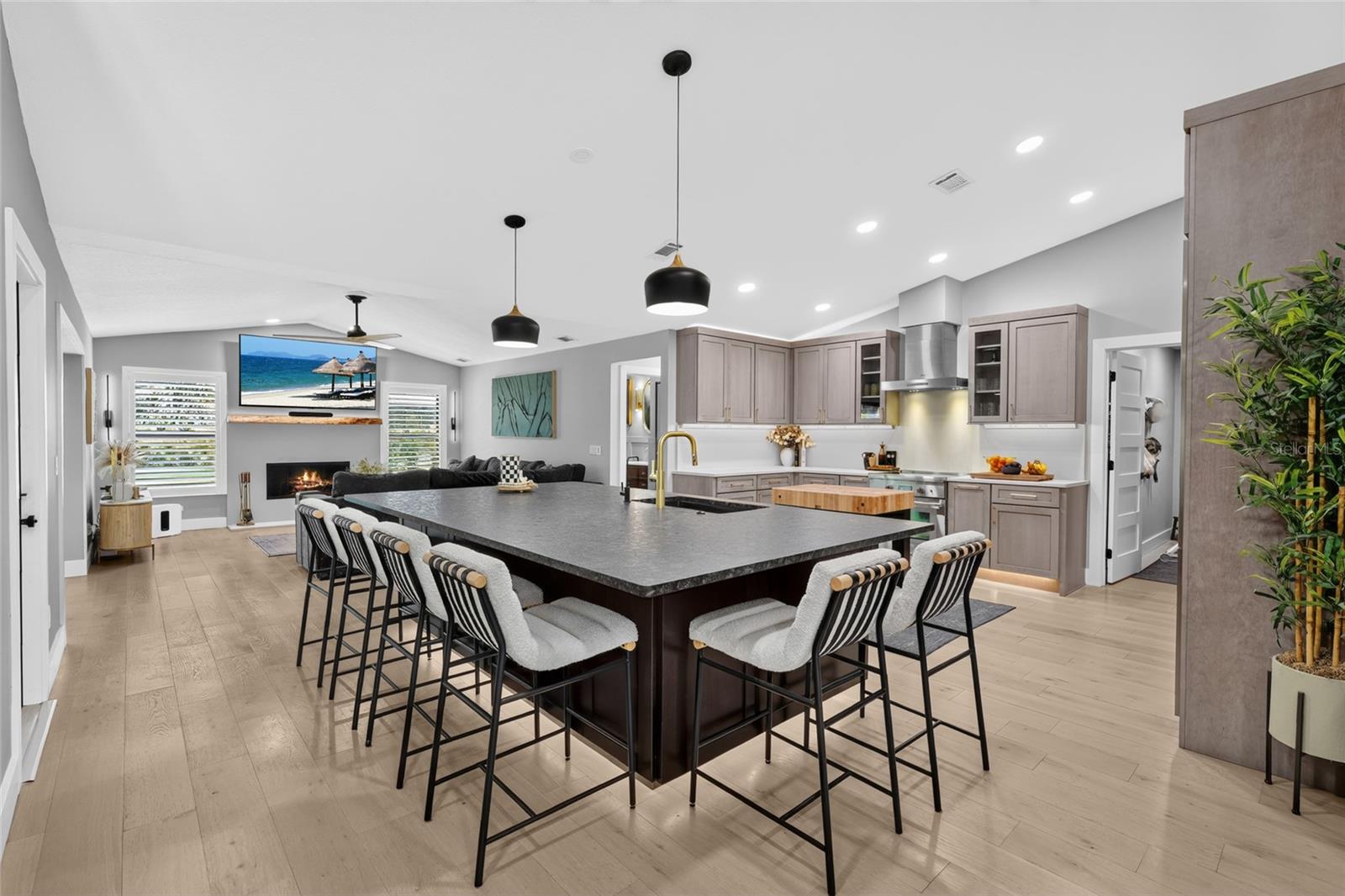 13622 11 Terrace, Bradenton, FL 34212 photo