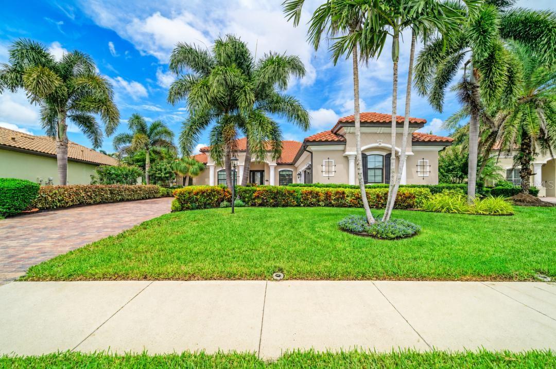 13213 Bridgeport Xing, Bradenton, FL 34211 photo