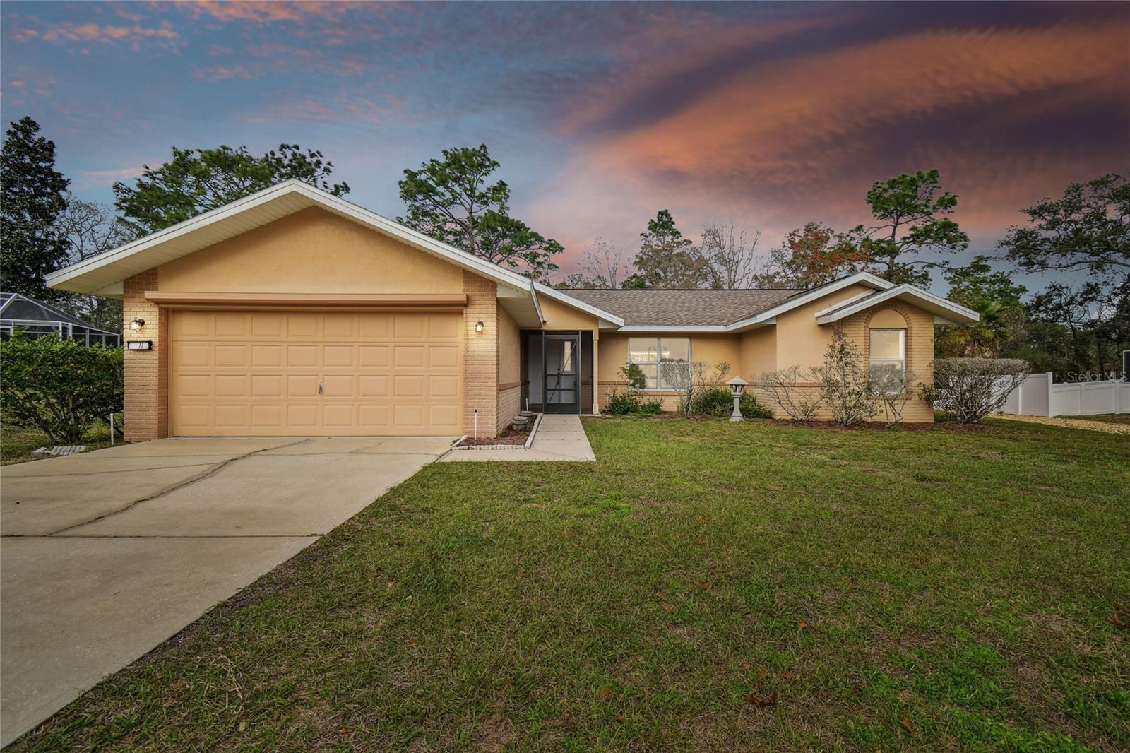 11 Carnation Ct, Homosassa, FL 34446