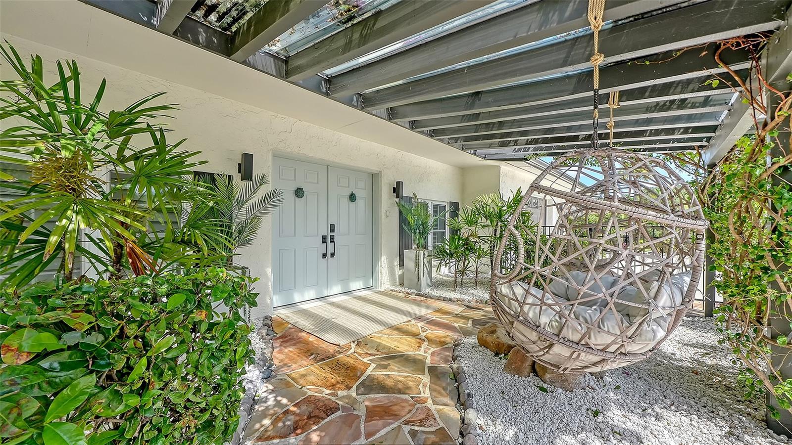 3624 S Lockwood Ridge Rd, Sarasota, FL 34239 photo