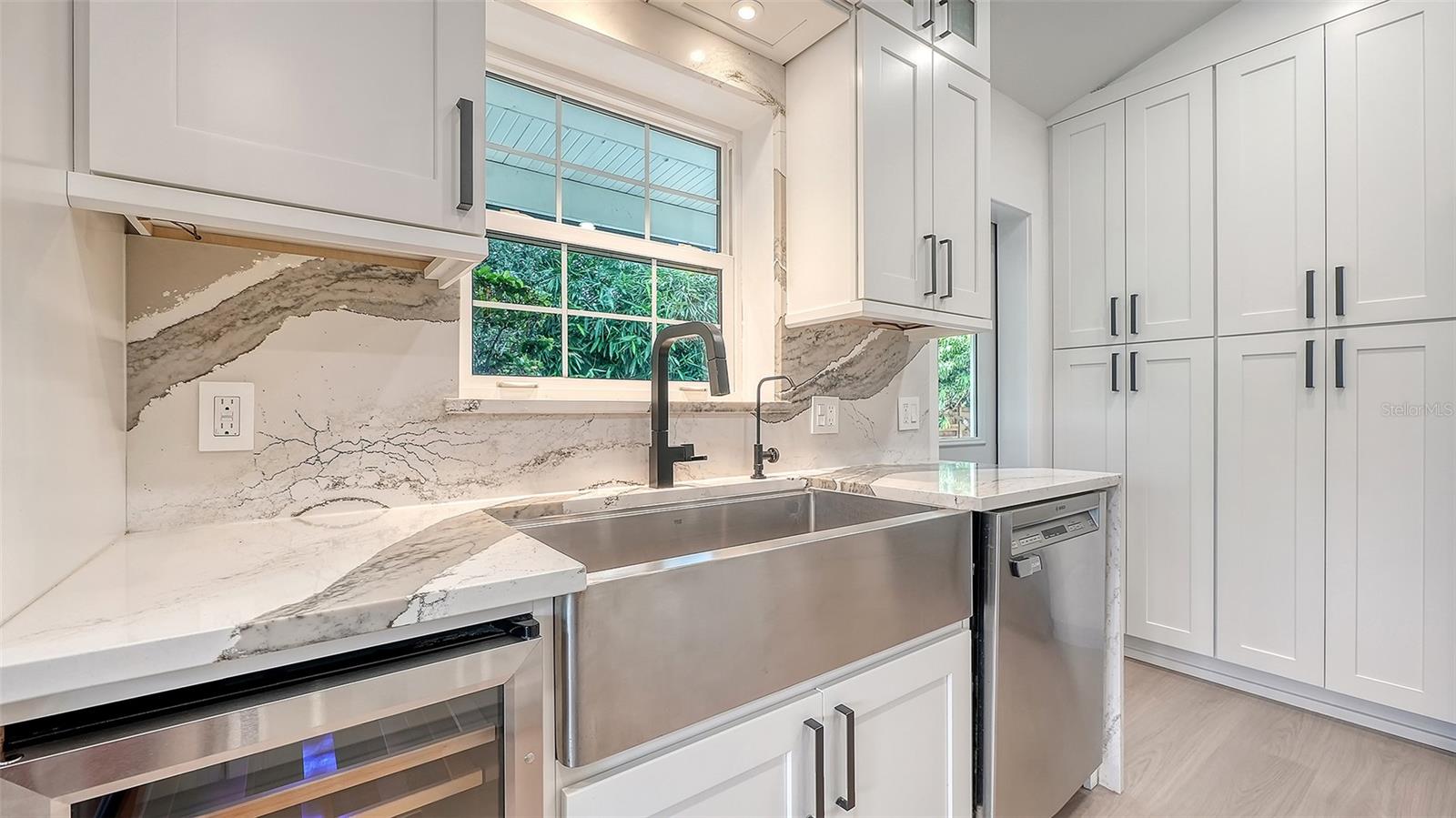 3624 S Lockwood Ridge Rd, Sarasota, FL 34239 photo