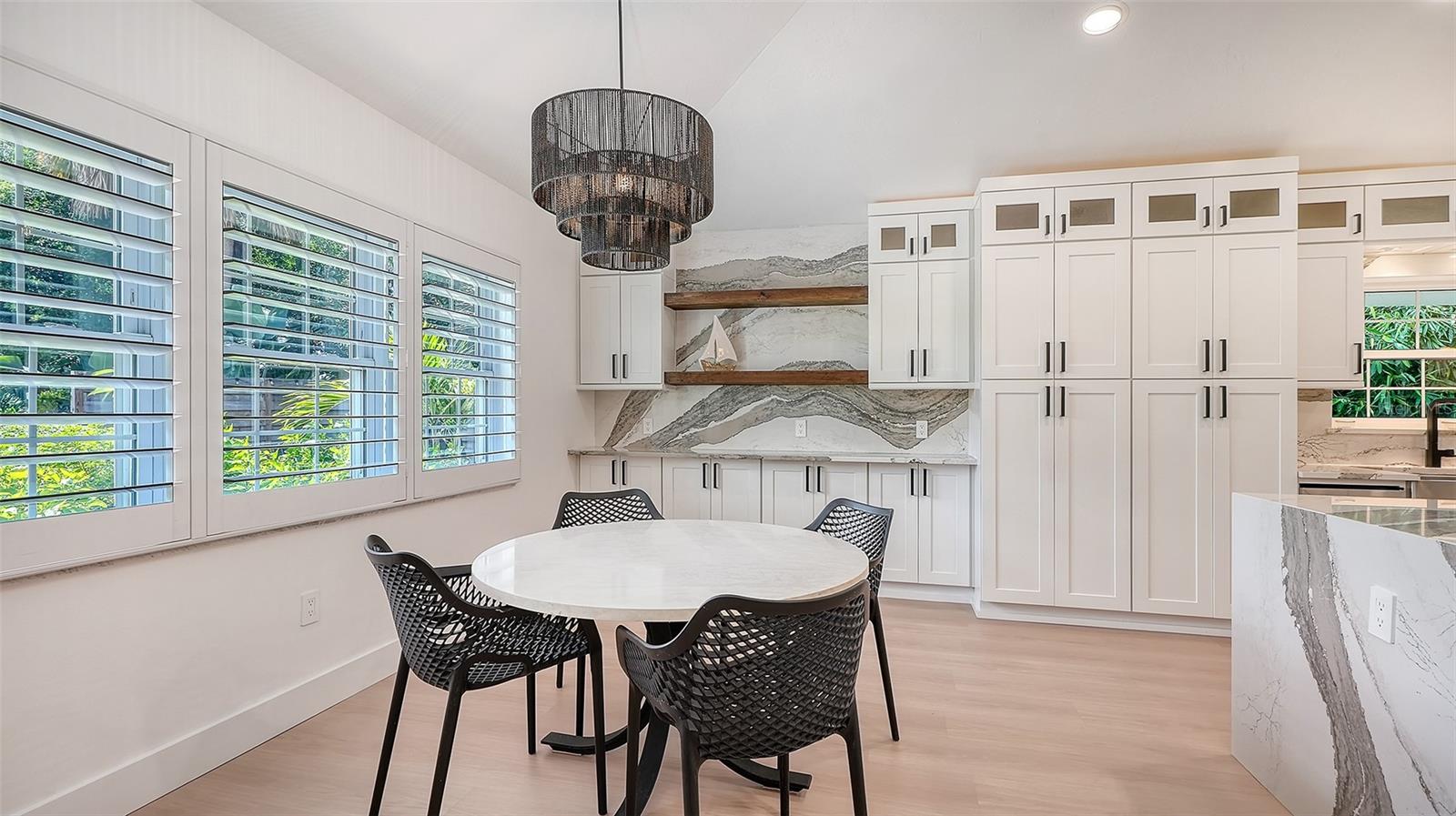 3624 S Lockwood Ridge Rd, Sarasota, FL 34239 photo