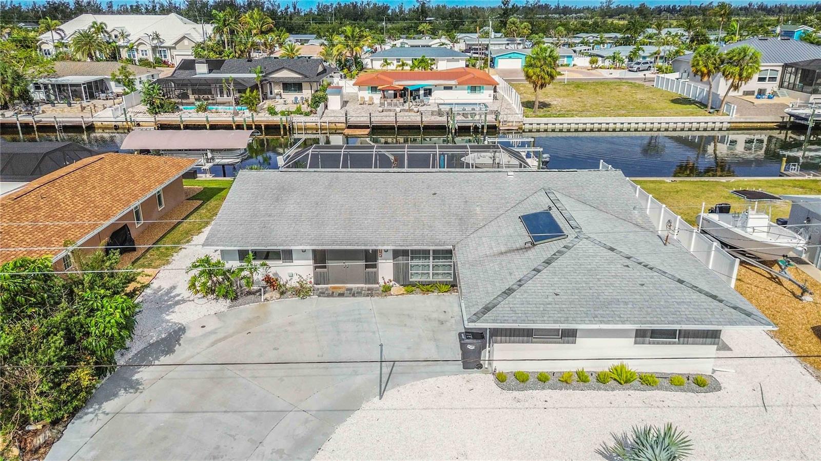 4012 99 St, Bradenton, FL 34210