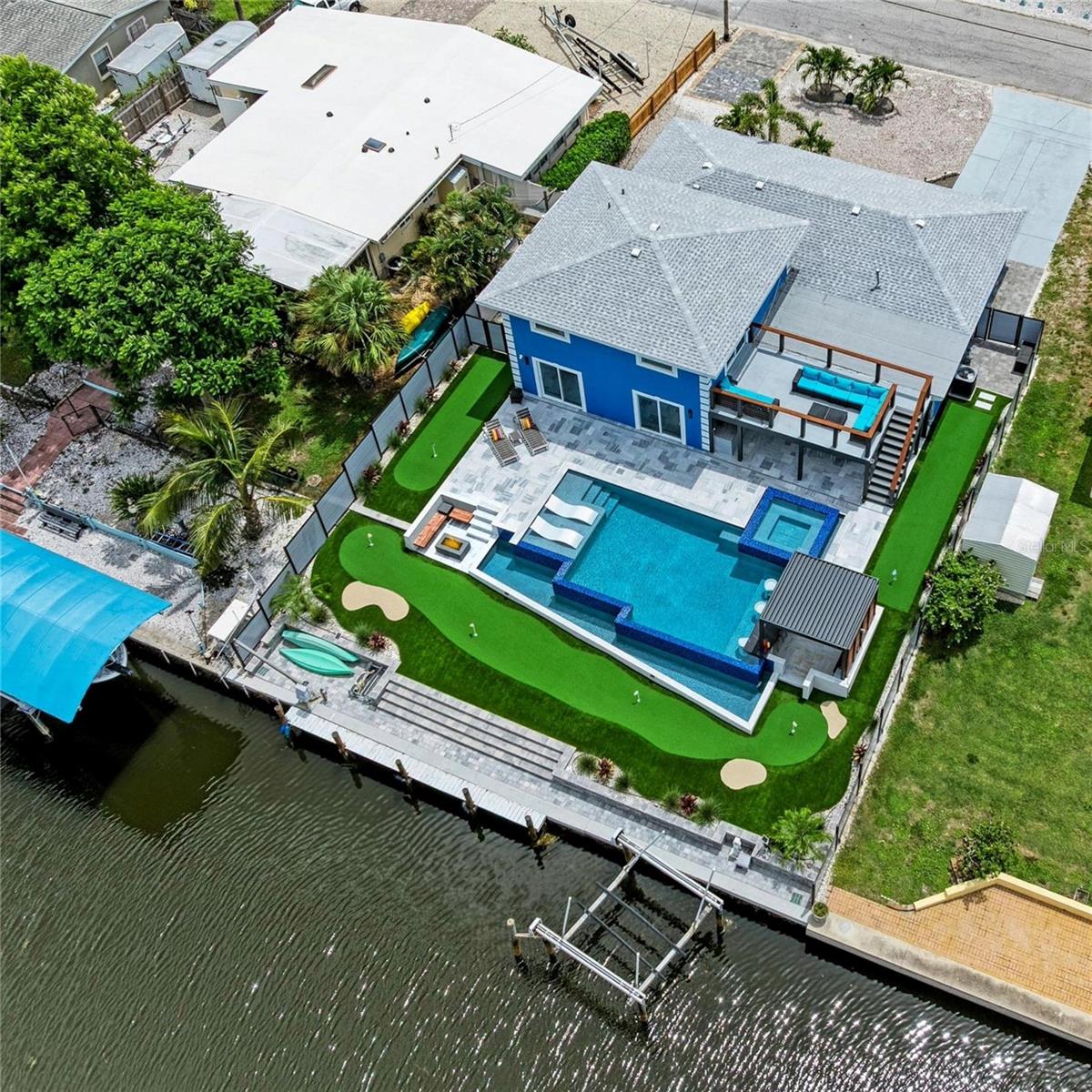 310 Bryn Mawr Is, Bradenton, FL 34207 photo