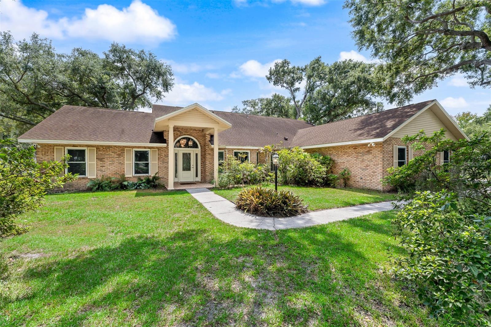 1650 Granada Blvd, Kissimmee, FL 34746