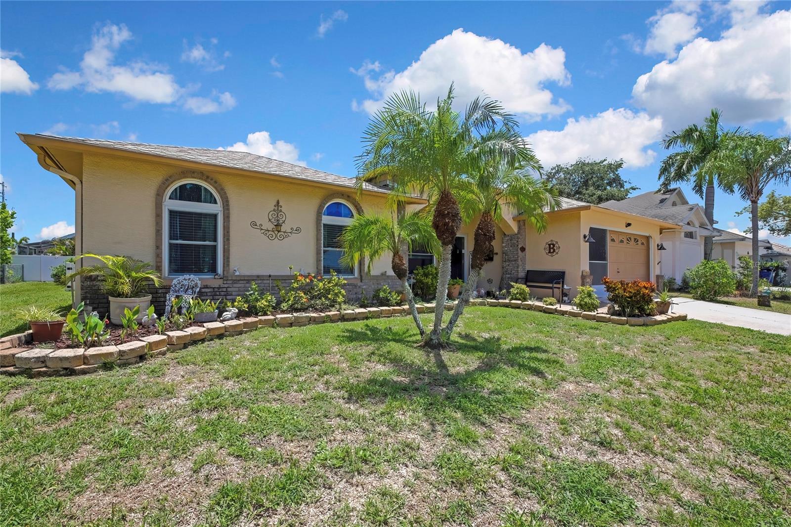 5426 La Plata Dr, New Port Richey, FL 34655 photo