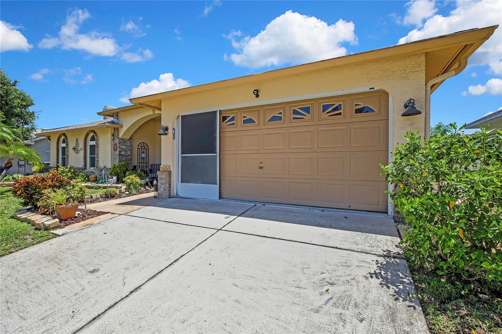 5426 La Plata Dr, New Port Richey, FL 34655 photo