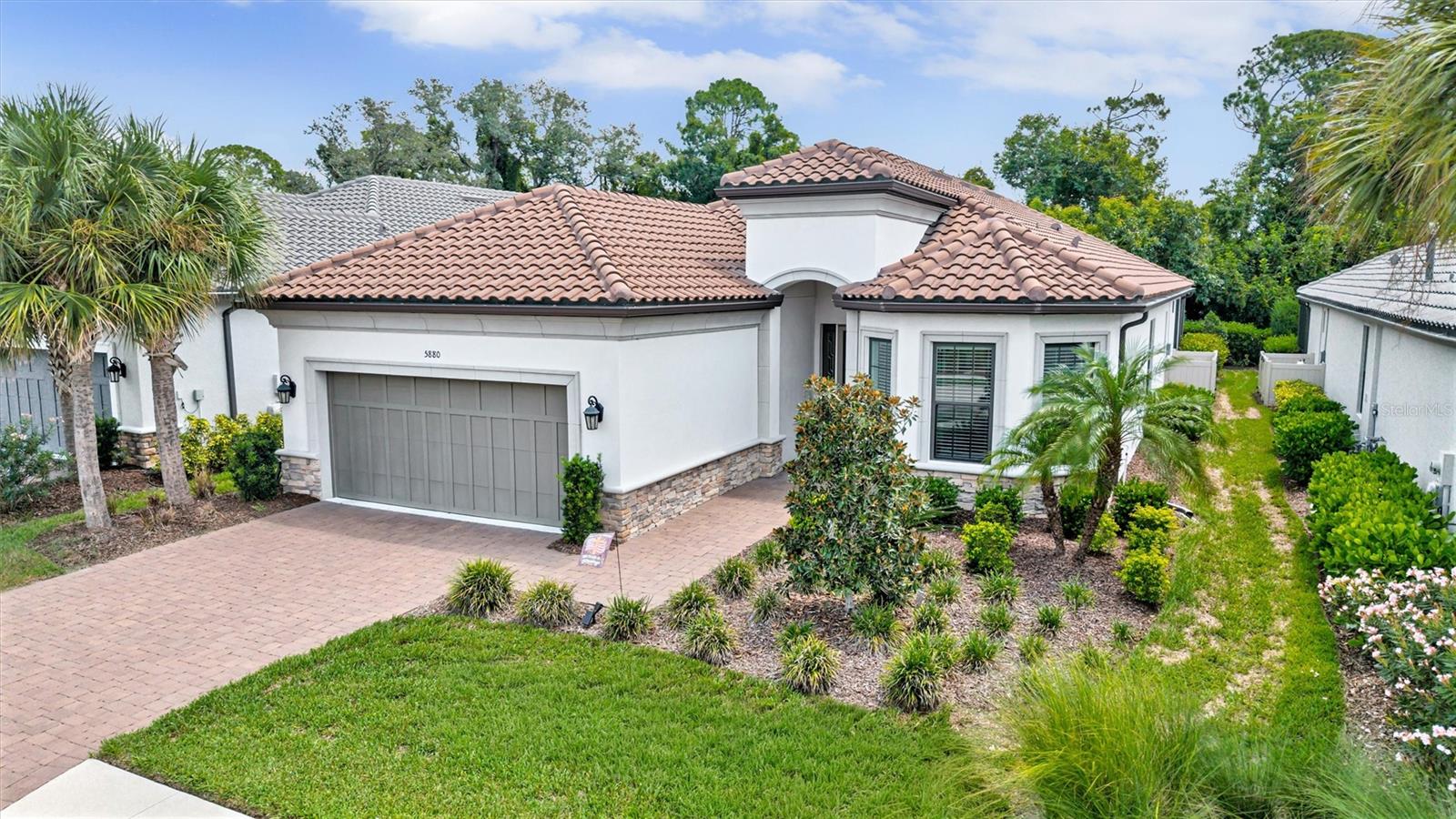 5880 Semolino St, Nokomis, FL 34275
