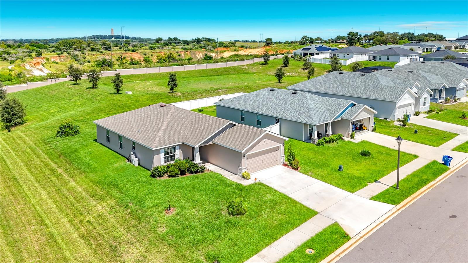 505 Scenic Bluff Blvd, Lake Wales, FL 33853 photo