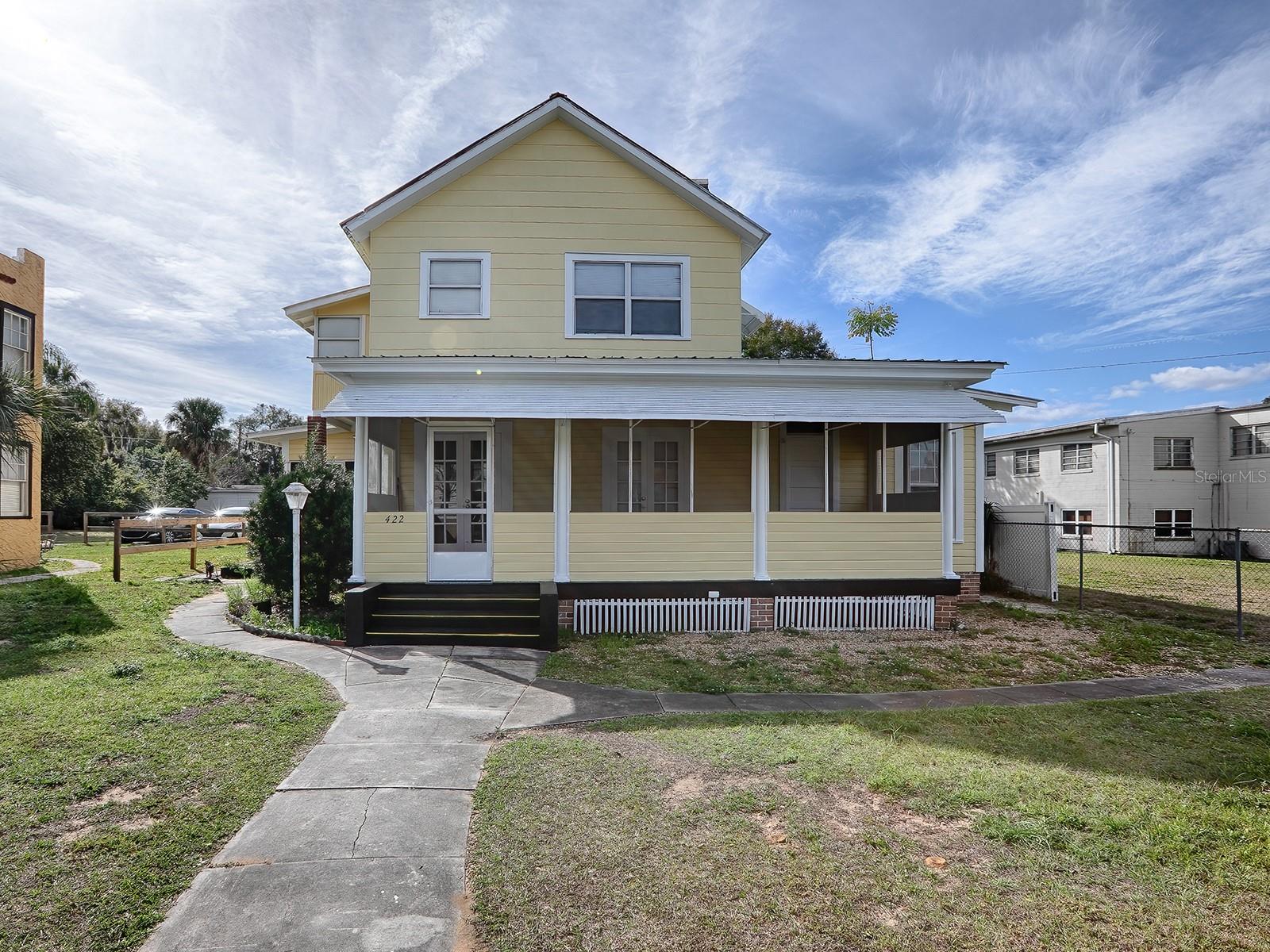 422 Citrus Ave, Eustis, FL 32726