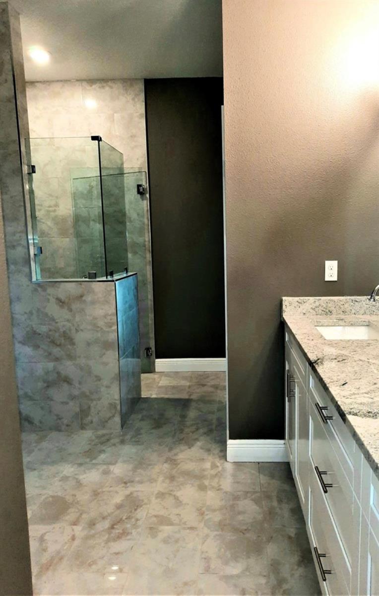 39410 Kennedy Ave, Zephyrhills, FL 33542 photo