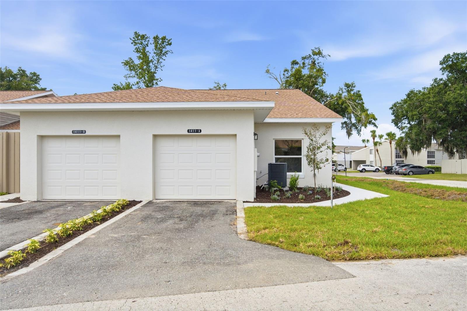 1411 Oak Pl, Apopka, FL 32712