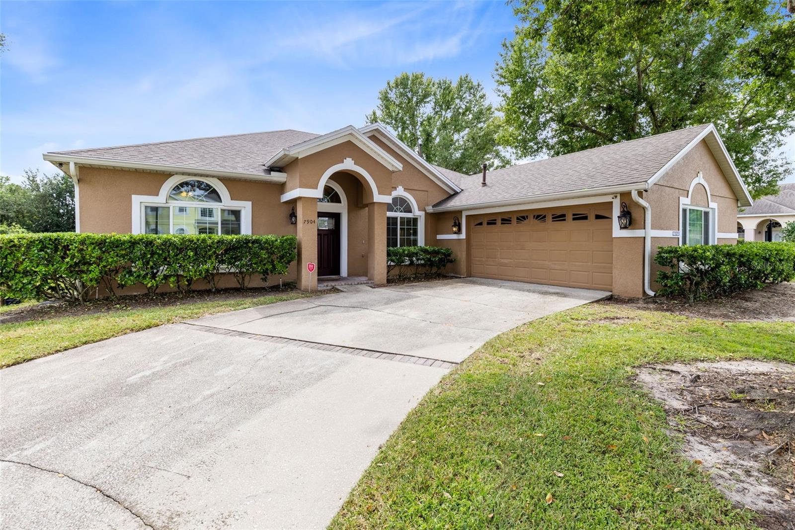7904 Plum Blossom Ct, Kissimmee, FL 34747 photo