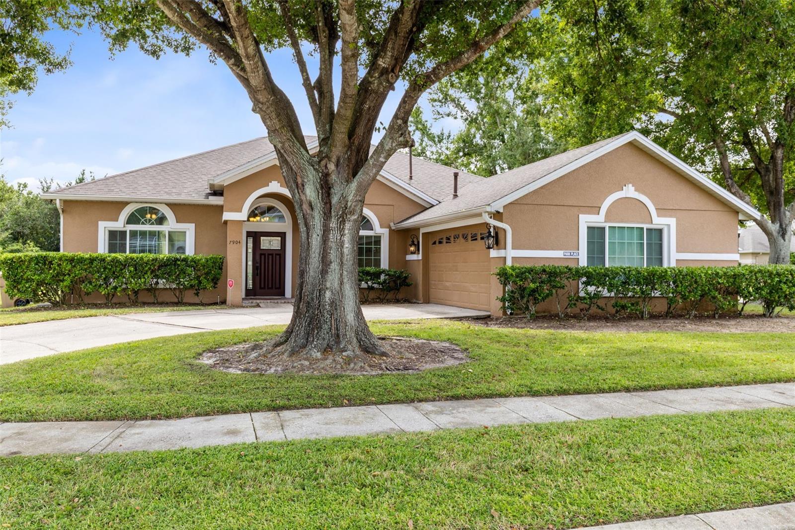 7904 Plum Blossom Ct, Kissimmee, FL 34747 photo