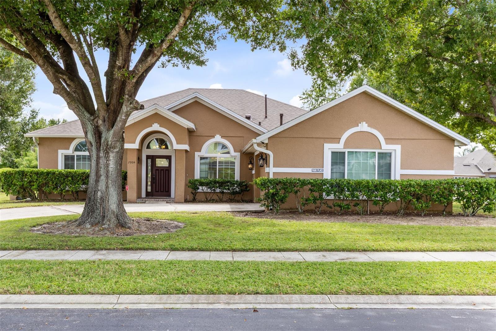 7904 Plum Blossom Ct, Kissimmee, FL 34747 photo