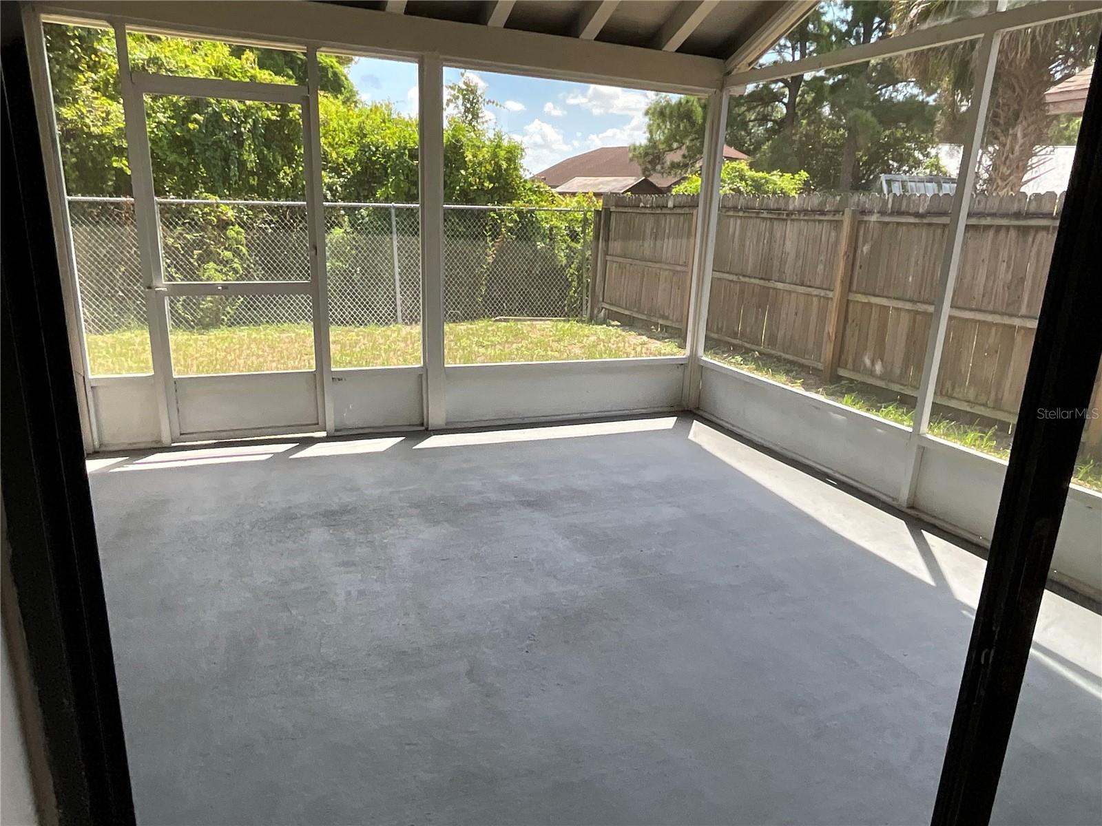 1937 Martina St, Apopka, FL 32703 photo