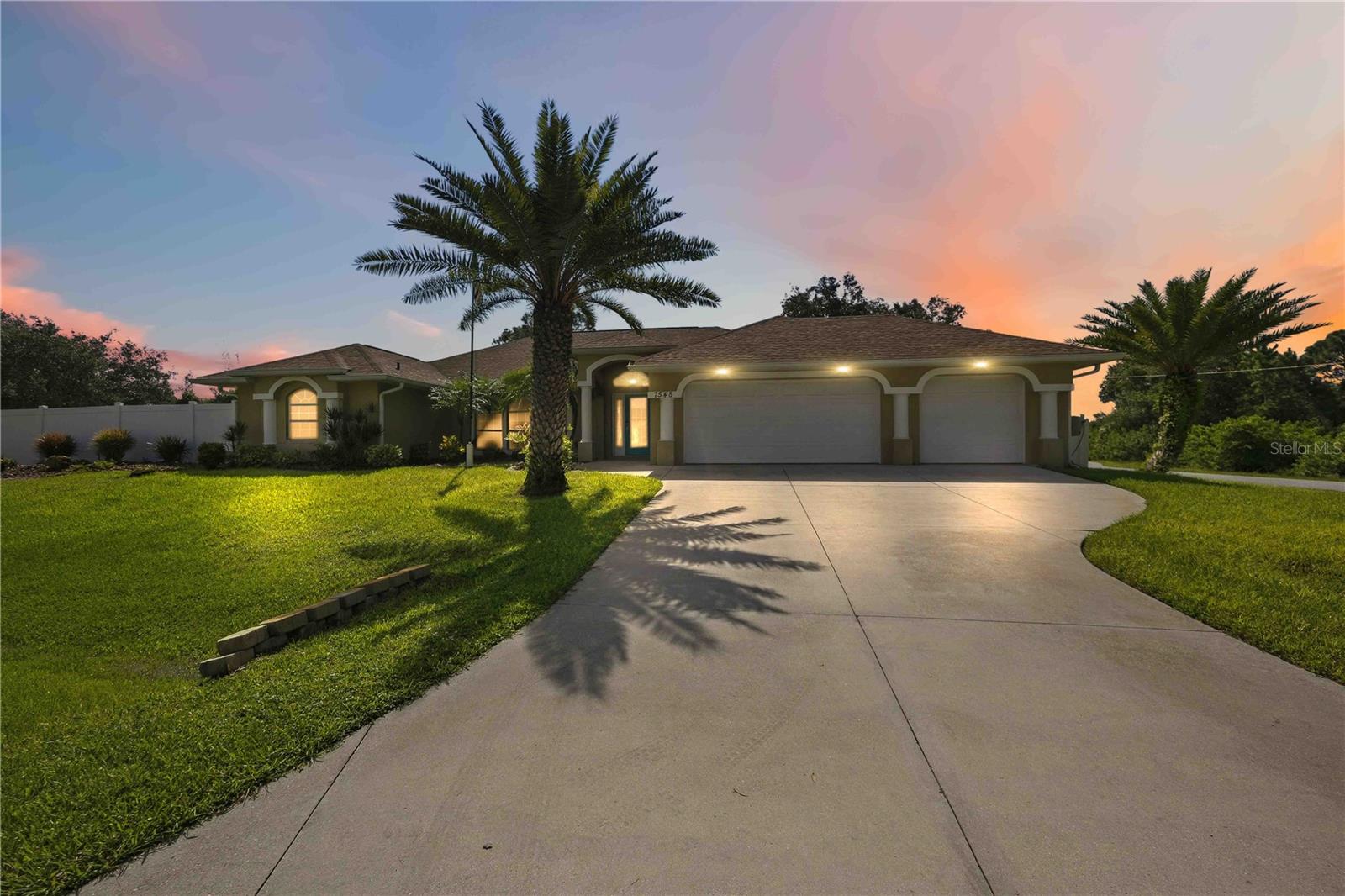 7545 Totem Ave, North Port, FL 34291 photo