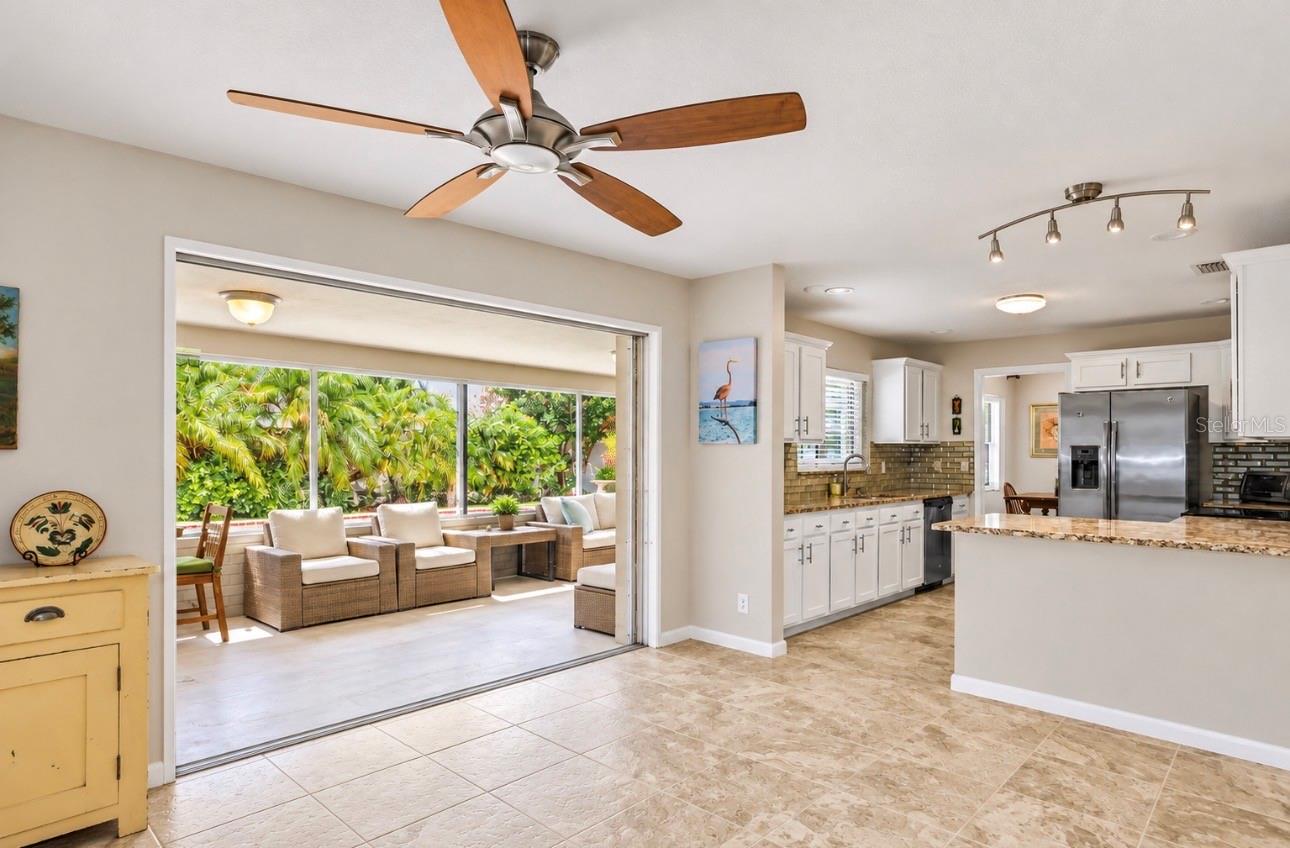 1150 Mcfarland St, Dunedin, FL 34698 photo
