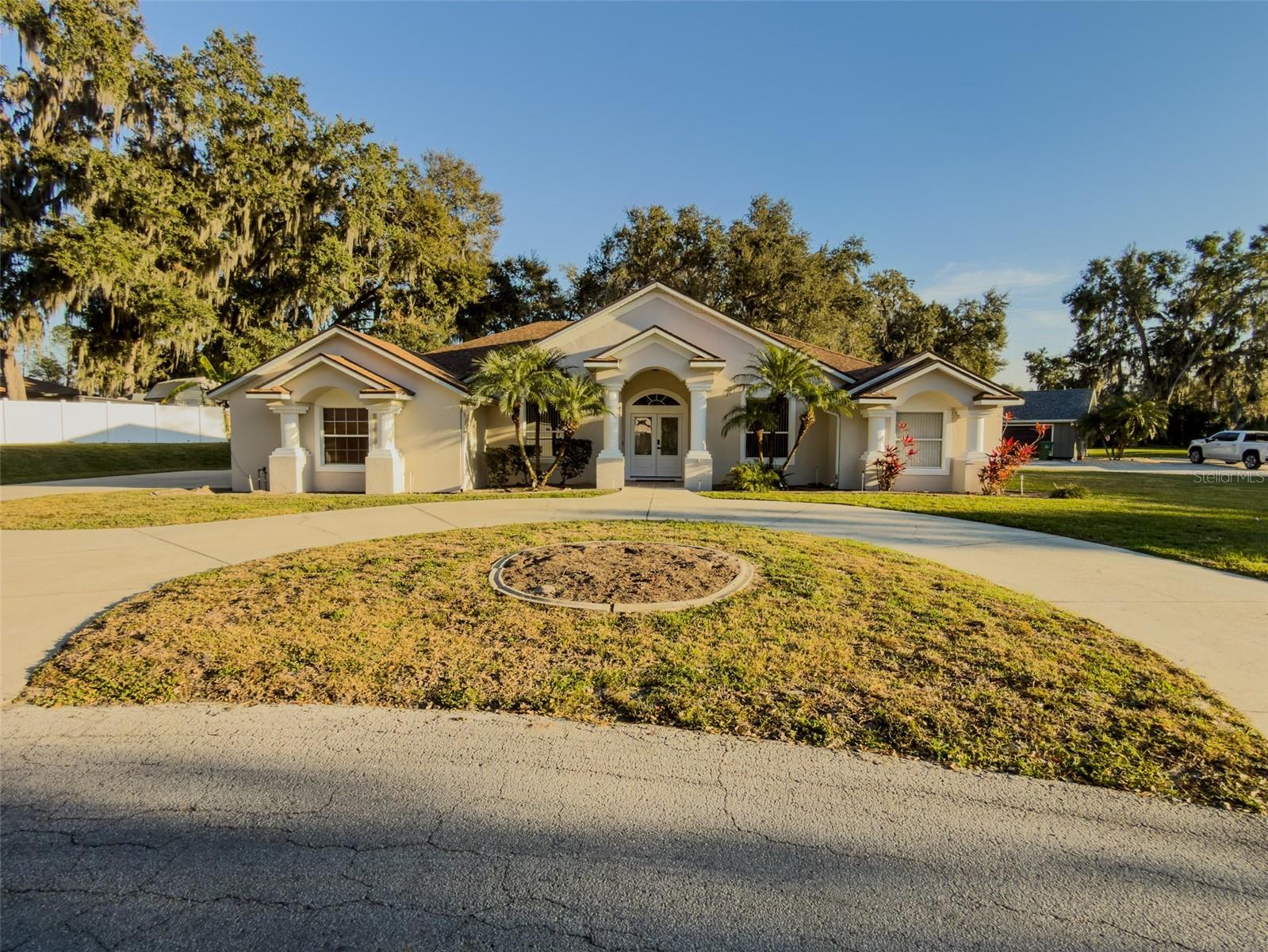 4 Weston Rd, Leesburg, FL 34748 photo