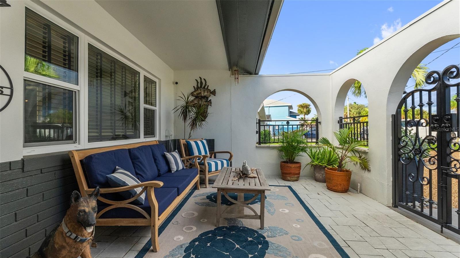7008 S Shore Dr, South Pasadena, FL 33707 photo