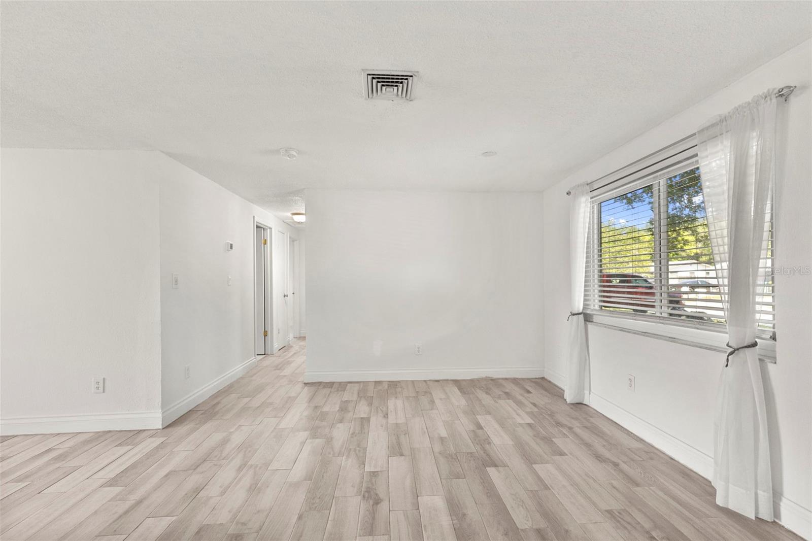 5557 146 Terrace, Clearwater, FL 33760 photo