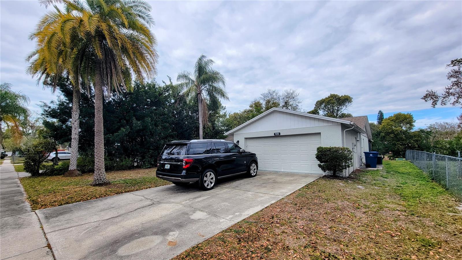 7051 Wentworth Way, New Port Richey, FL 34655 photo
