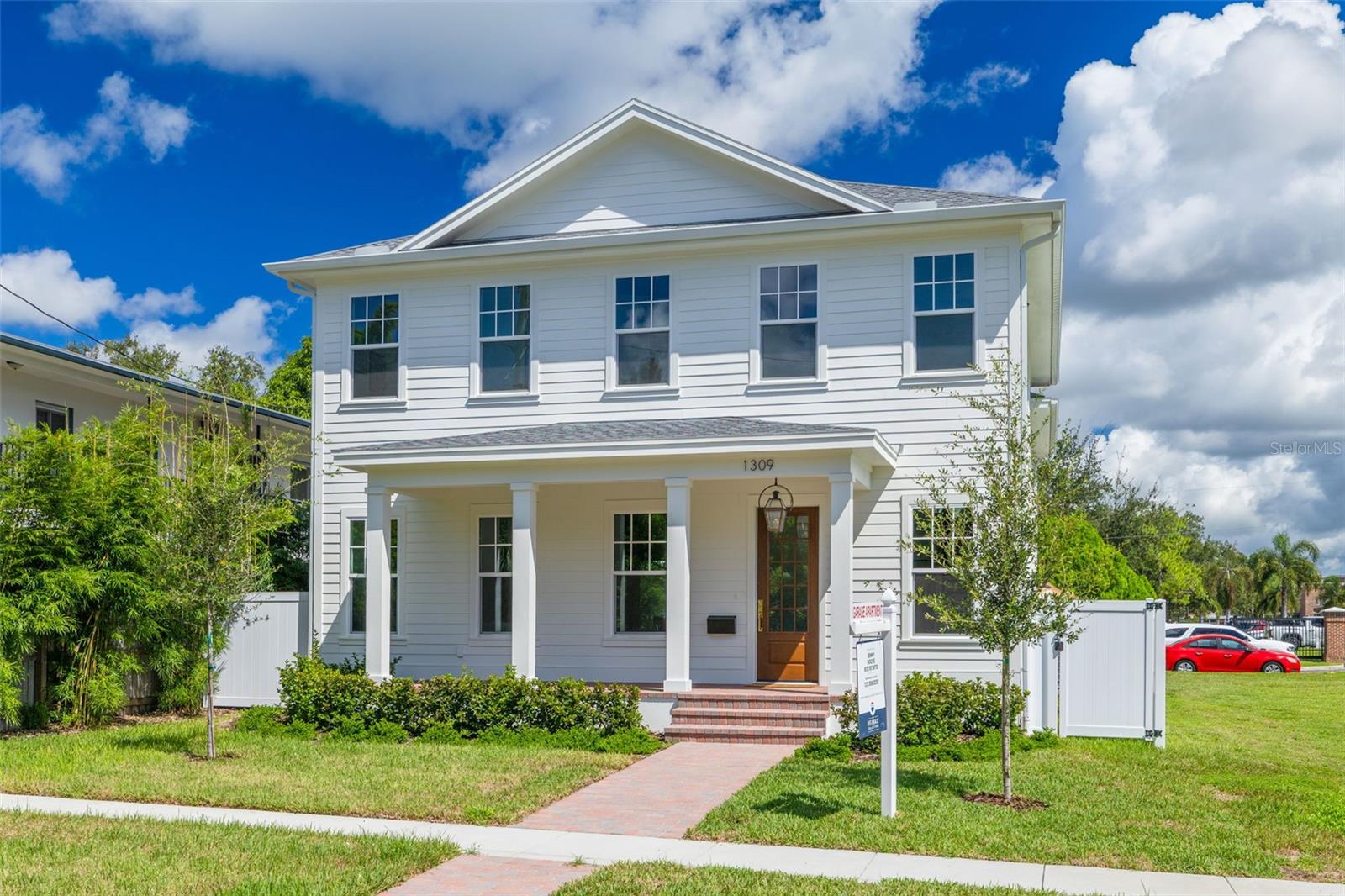 1309 17 Ave, Saint Petersburg, FL 33704 photo