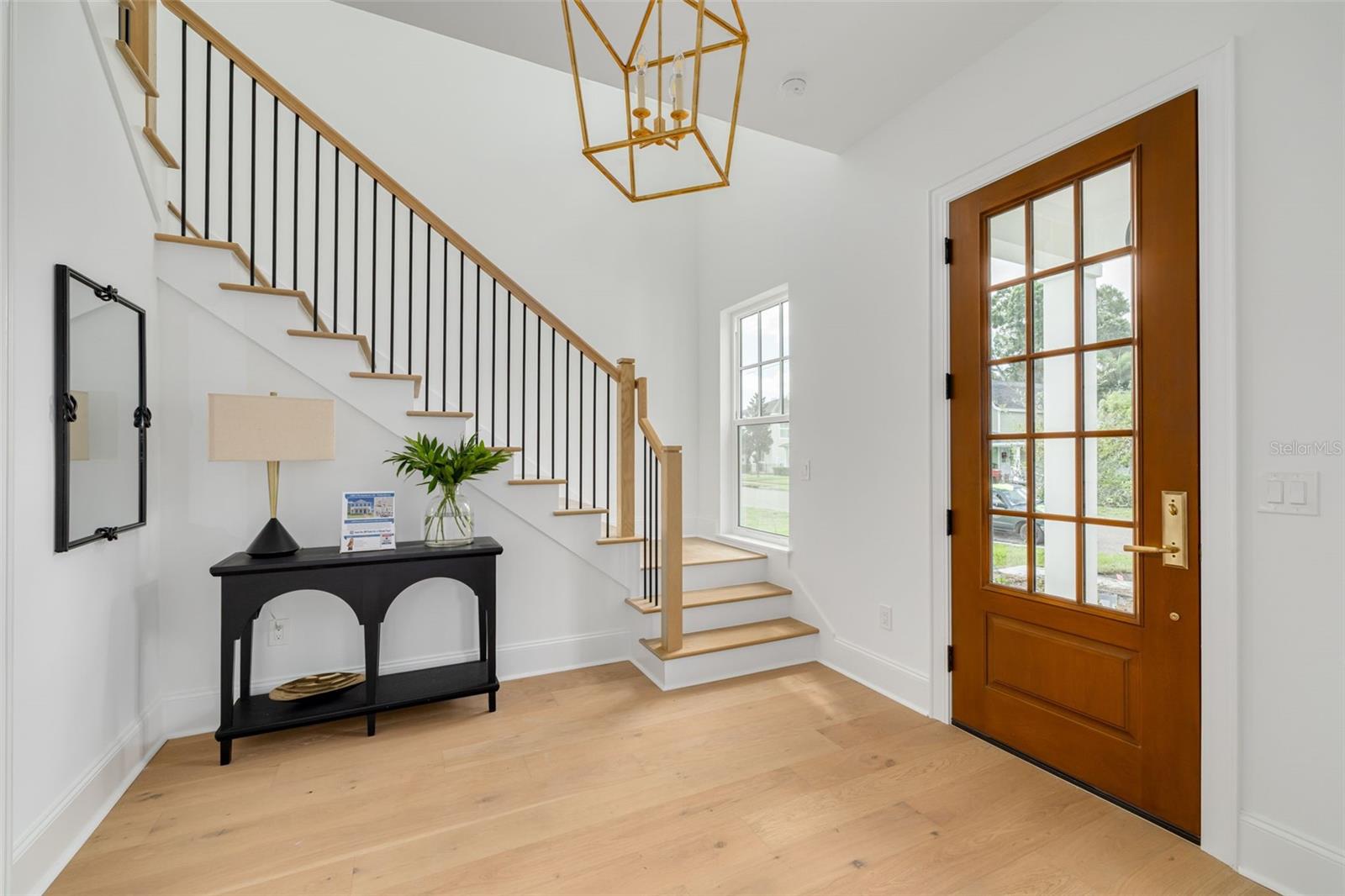 1309 17 Ave, Saint Petersburg, FL 33704 photo