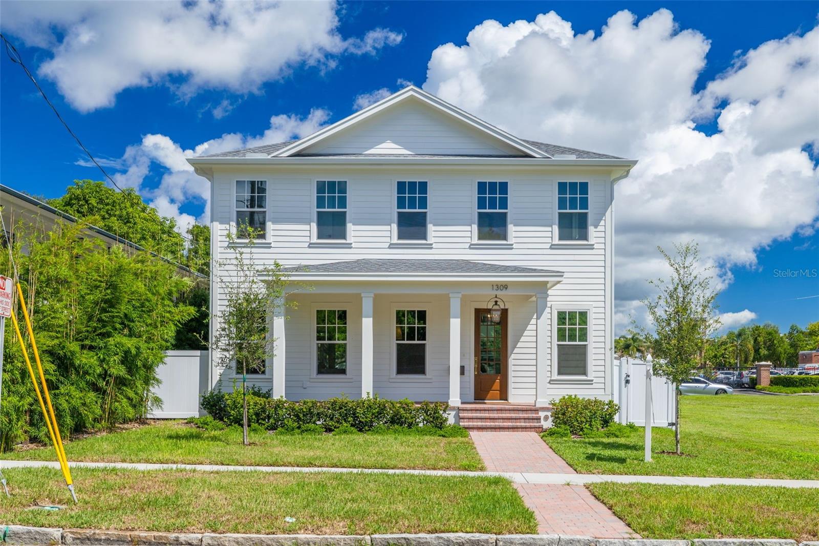 1309 17 Ave, Saint Petersburg, FL 33704 photo