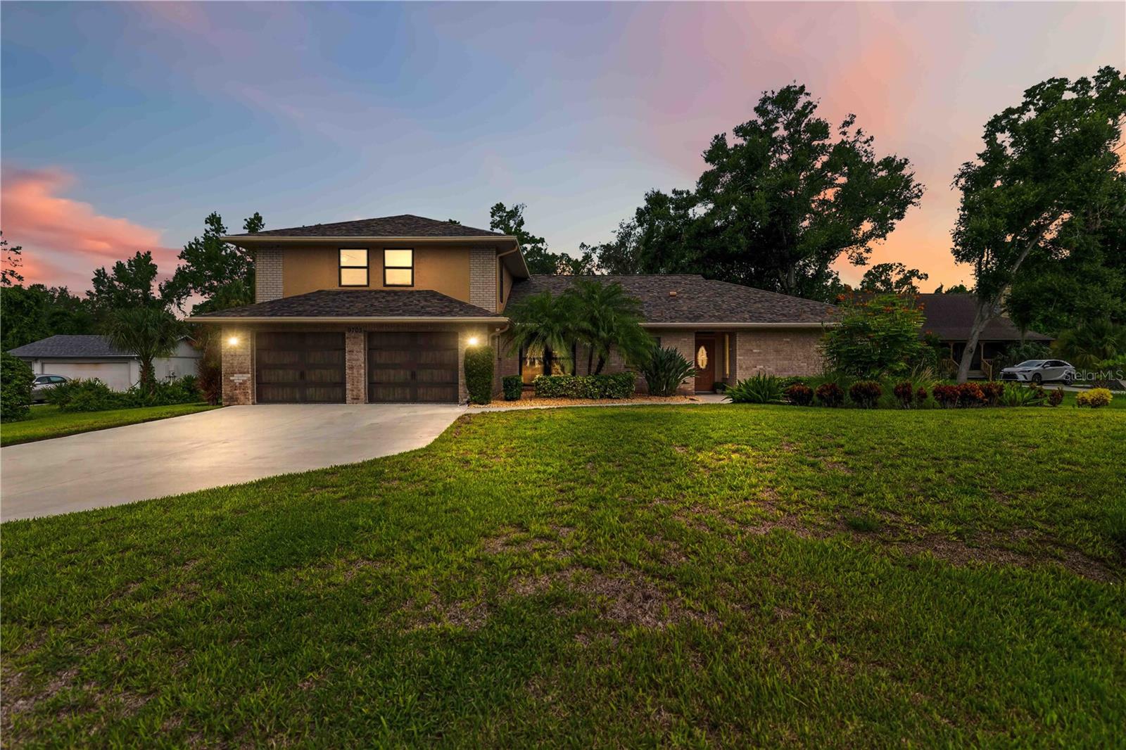 9703 65 Ave, Bradenton, FL 34202