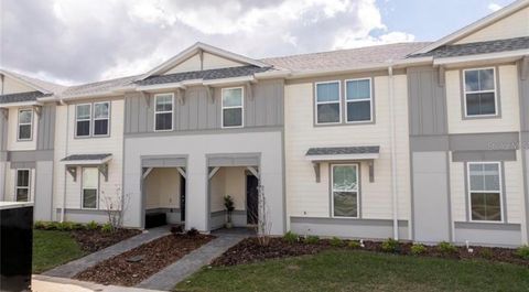 Townhouse in CLERMONT FL 1264 BLUE ISLAND DRIVE.jpg