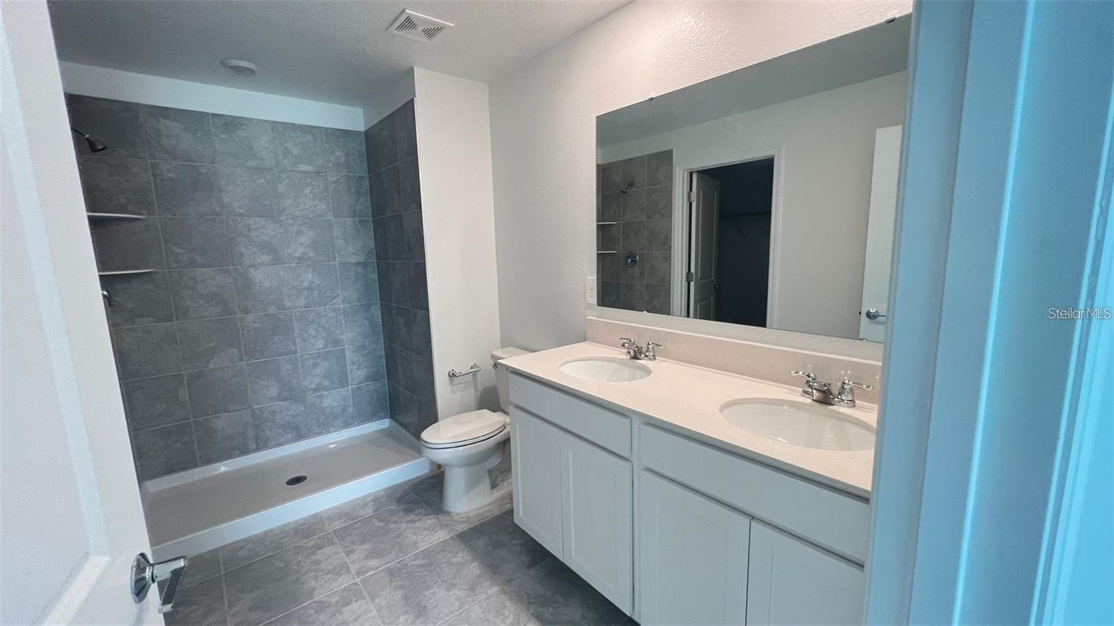 263 Brave Rd, Davenport, FL 33837 photo