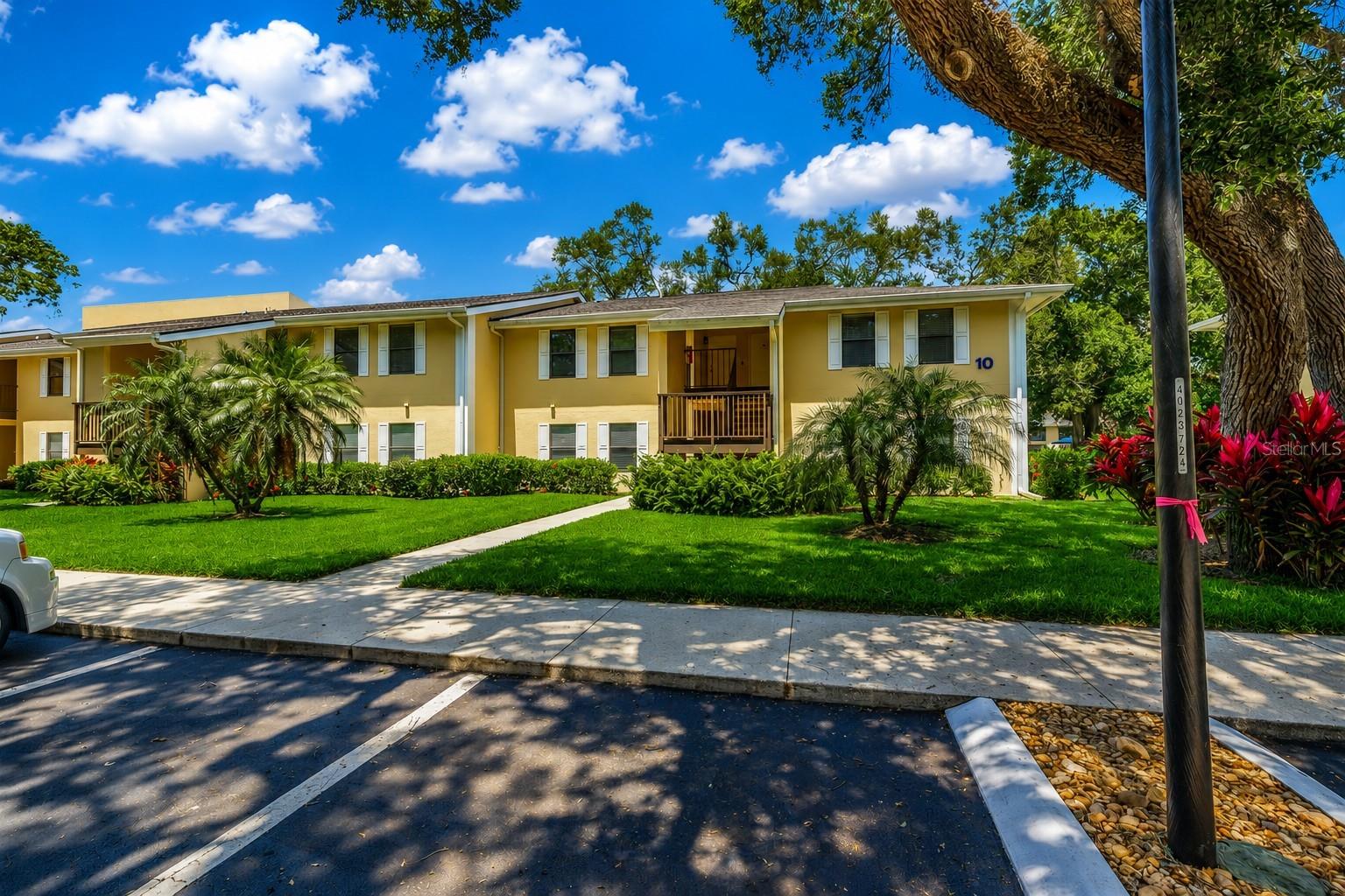 3001 58 Ave #1014, Saint Petersburg, FL 33712 photo