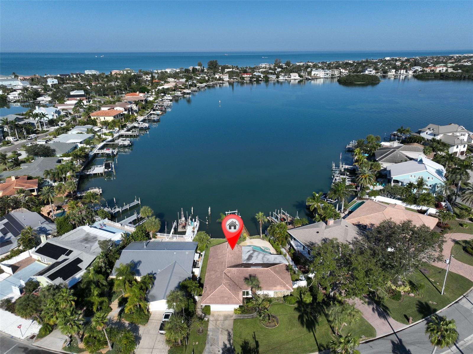 410 Harbor Dr, Indian Rocks Beach, FL 33785