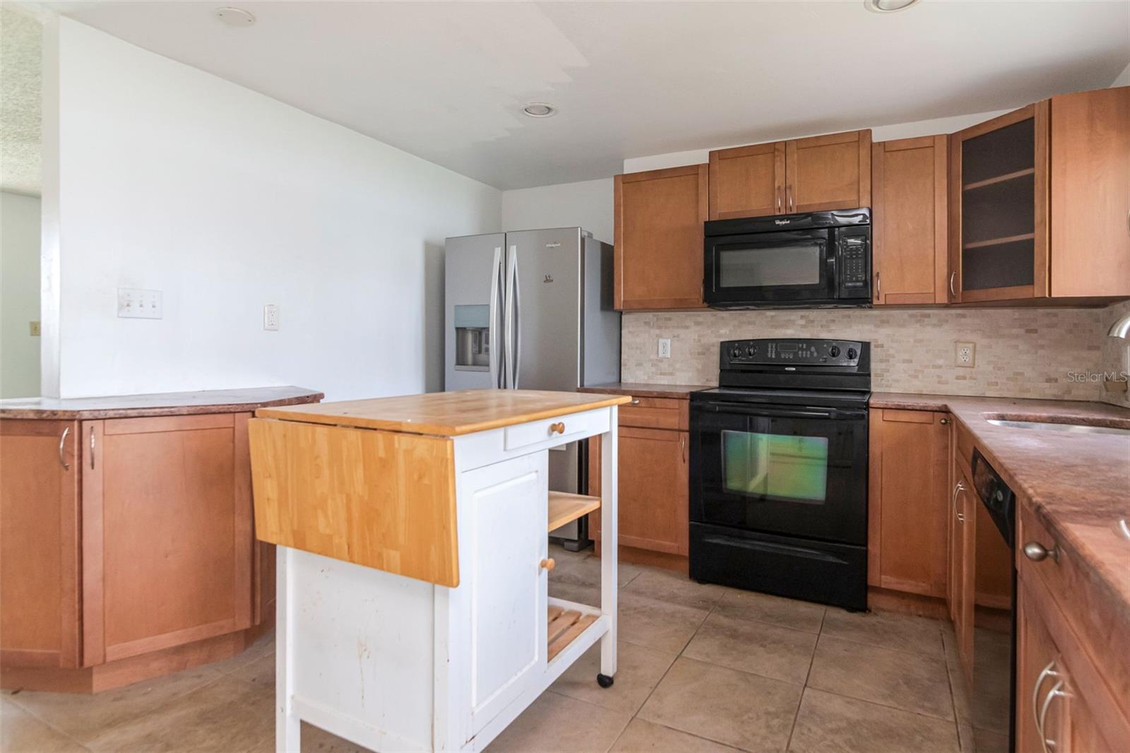 1024 Viking Dr, Holiday, FL 34691 photo