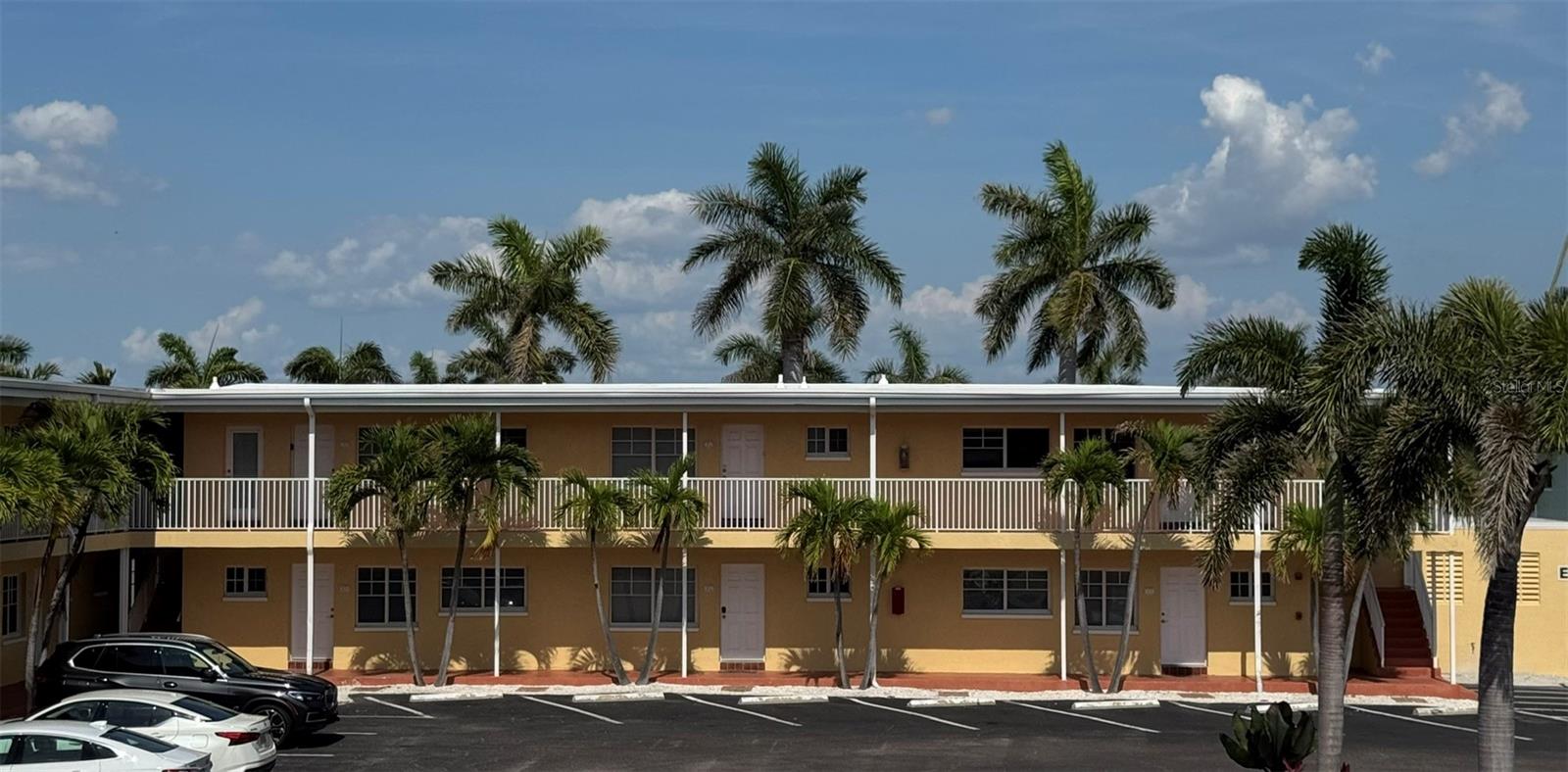 19417 Gulf Blvd, Indian Rocks Beach, FL 33785